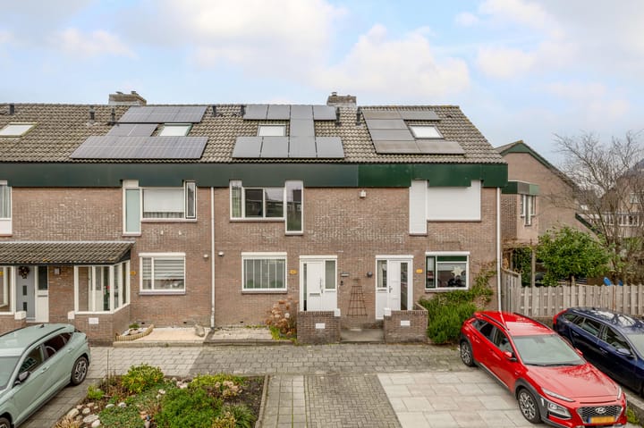 Foto 1 van Luchtenburg 140