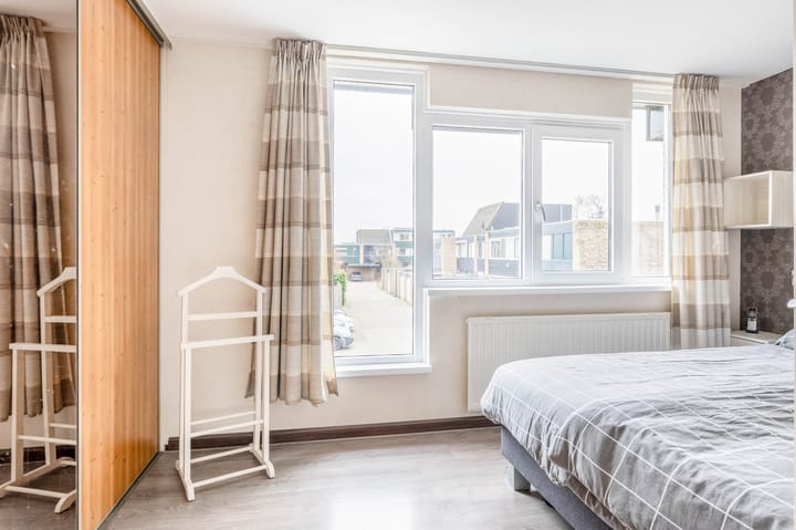 Foto 20 van Luchtenburg 140