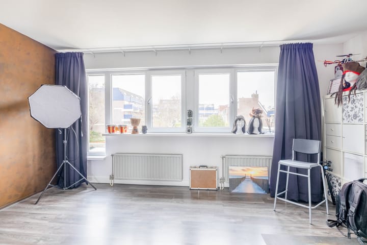 Foto 24 van Luchtenburg 140