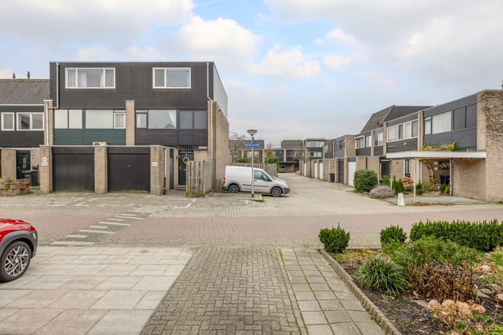 Foto 31 van Luchtenburg 140