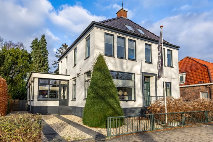 Photo 5 of Meint Veningastraat 77