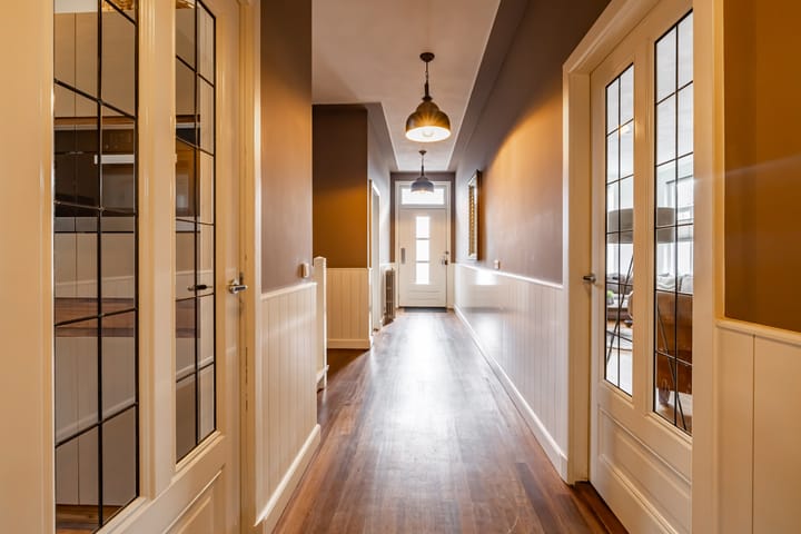 Photo 12 of Meint Veningastraat 77