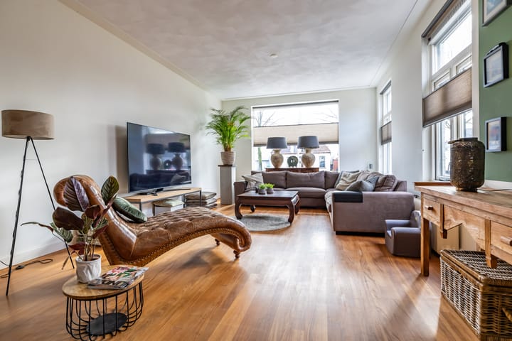 Photo 14 of Meint Veningastraat 77