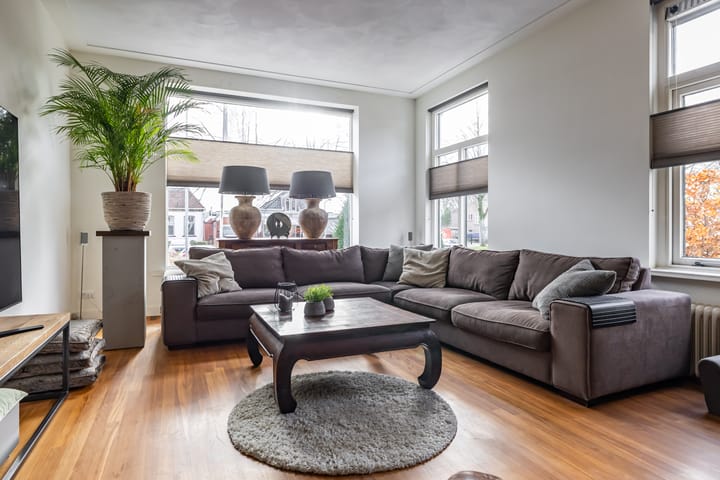 Photo 15 of Meint Veningastraat 77