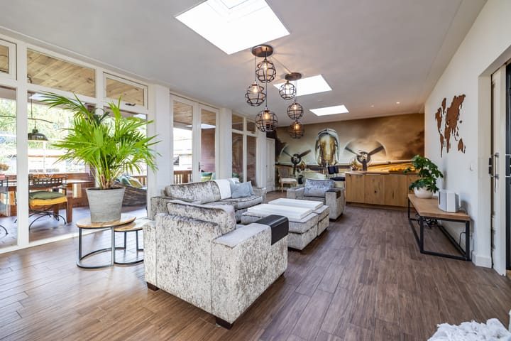 Photo 20 of Meint Veningastraat 77