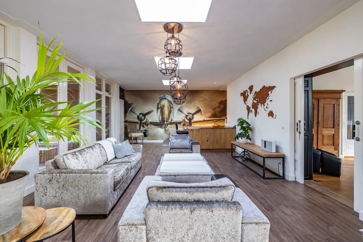 Photo 21 of Meint Veningastraat 77