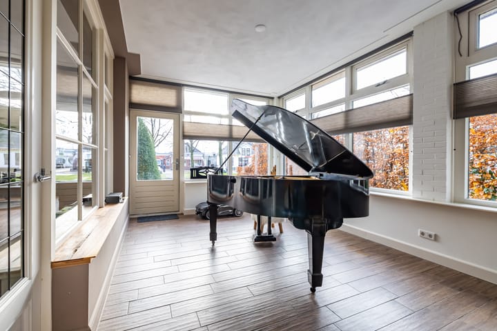 Photo 26 of Meint Veningastraat 77