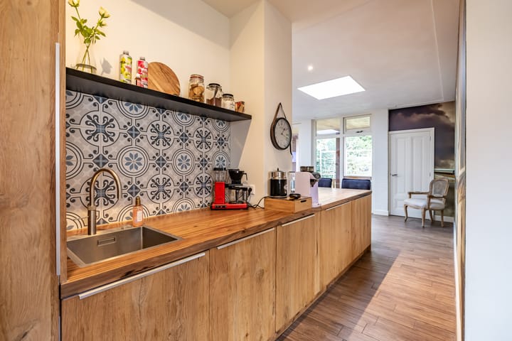 Photo 32 of Meint Veningastraat 77