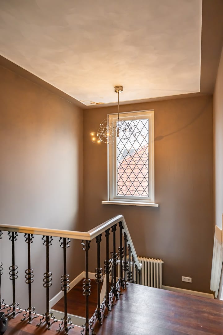 Photo 42 of Meint Veningastraat 77