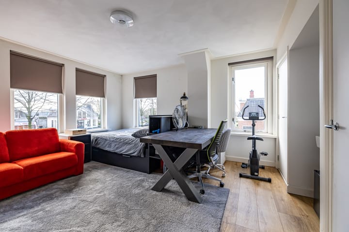 Photo 47 of Meint Veningastraat 77