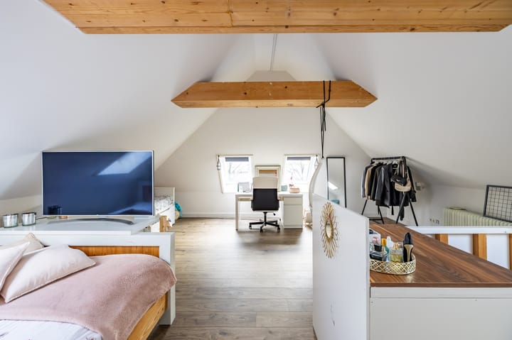 Photo 61 of Meint Veningastraat 77