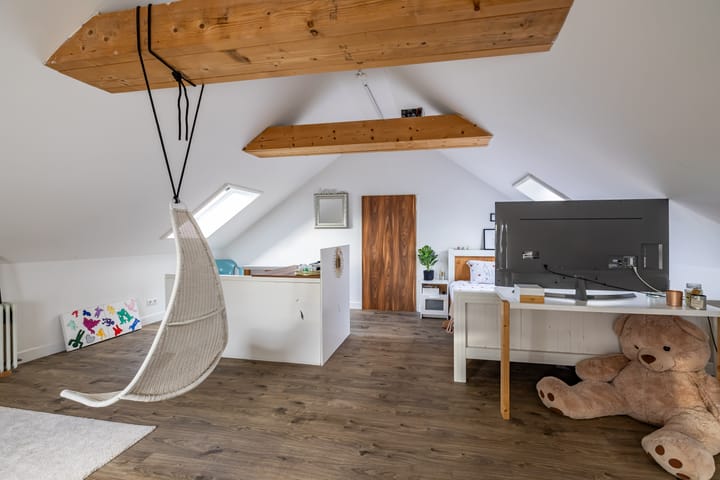 Photo 63 of Meint Veningastraat 77