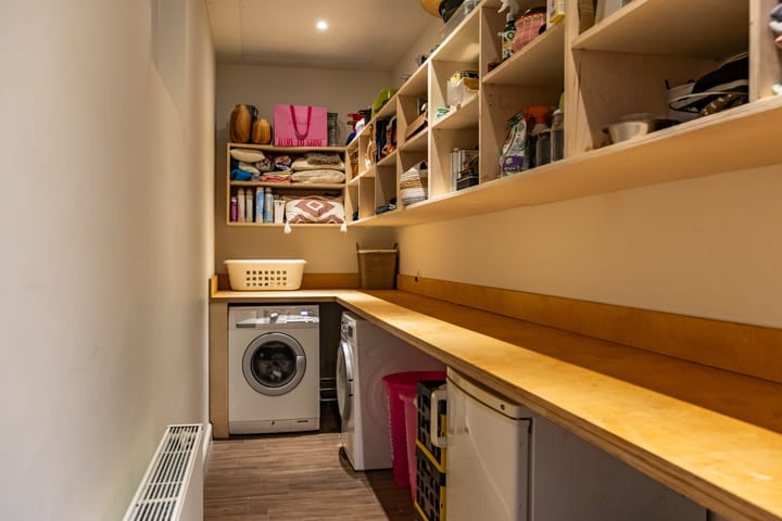 Photo 71 of Meint Veningastraat 77