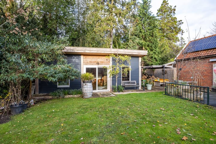 Photo 83 of Meint Veningastraat 77