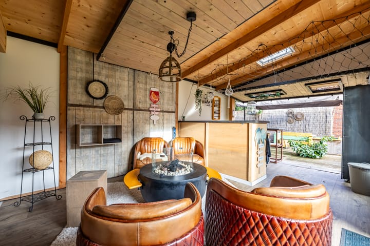 Photo 92 of Meint Veningastraat 77