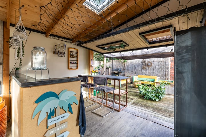 Photo 93 of Meint Veningastraat 77