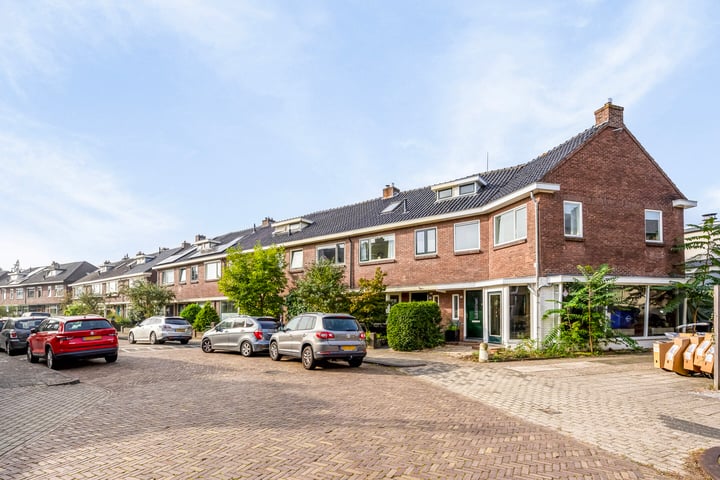 View photo 3 of President Steynstraat 55