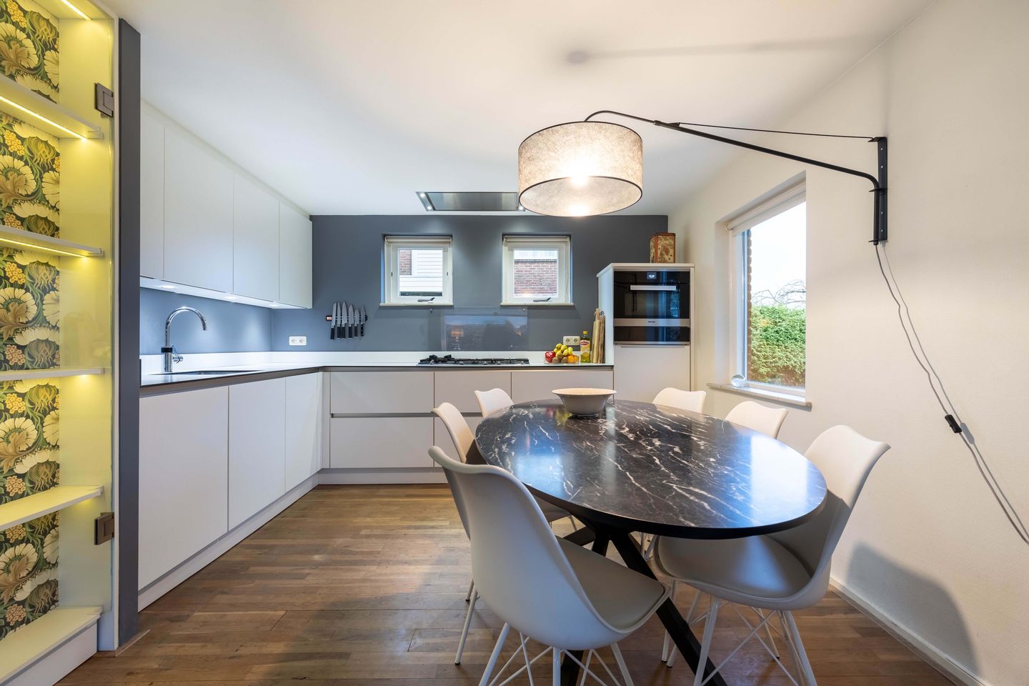 Foto 14 van van Helomalaan 47