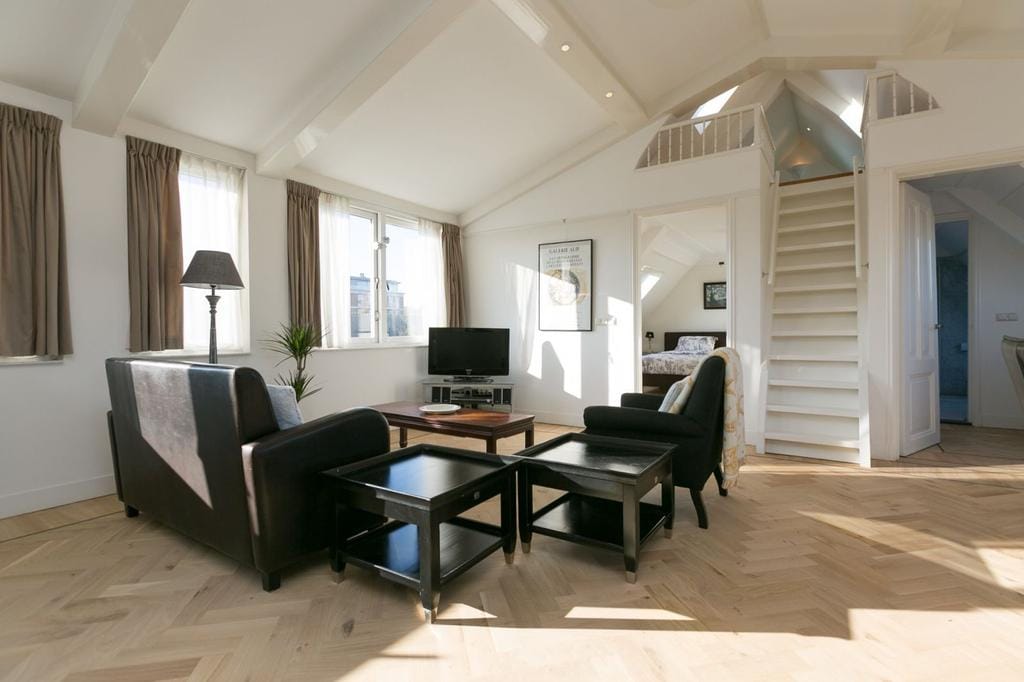 Foto 4 van Riouwstraat 62-A