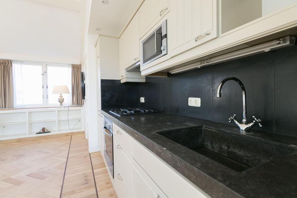 Foto 11 van Riouwstraat 62-A