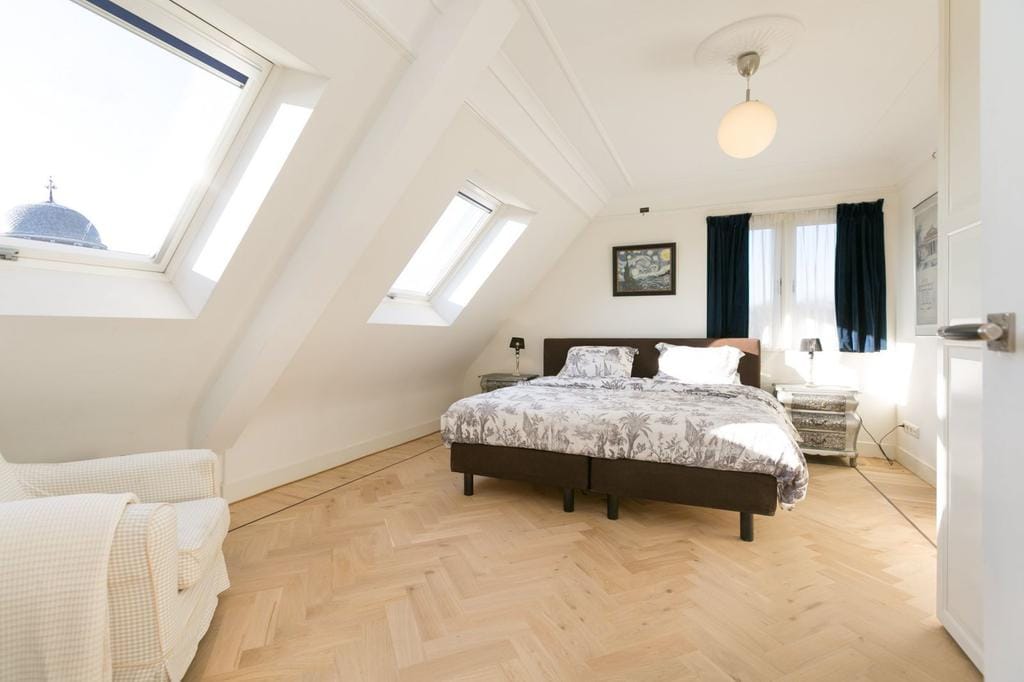 Foto 26 van Riouwstraat 62-A