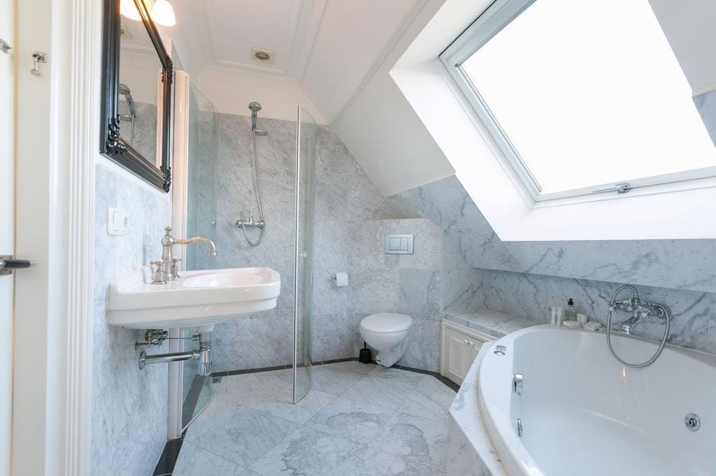 Foto 32 van Riouwstraat 62-A