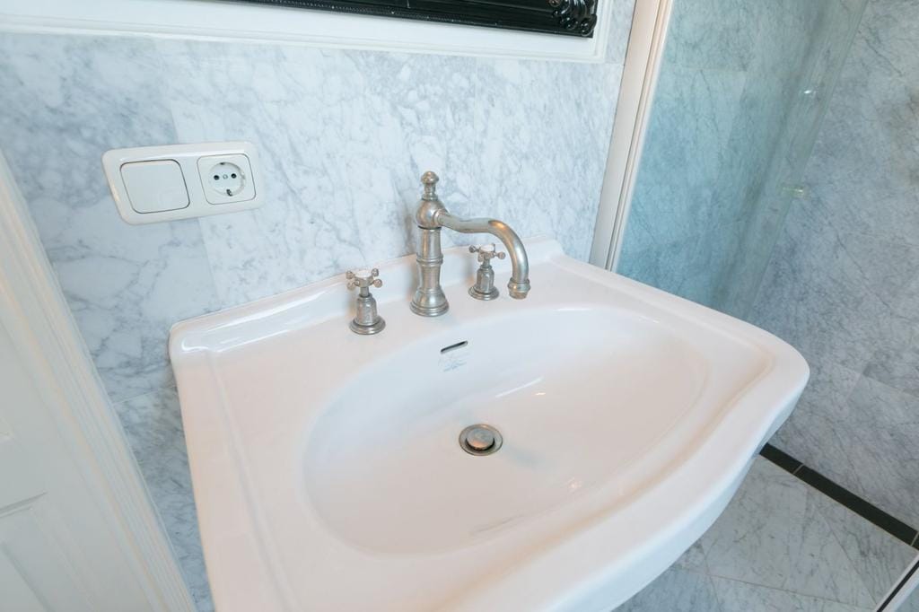 Foto 35 van Riouwstraat 62-A