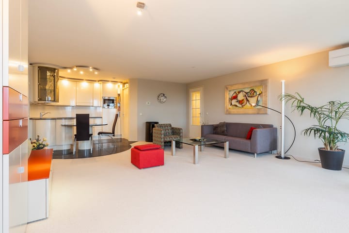 Foto 2 van Koningshaven 66