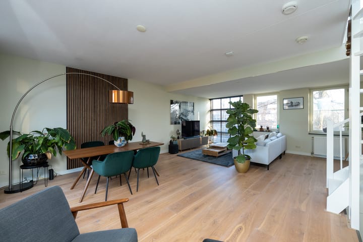 Foto 23 van Groen van Prinsterersingel 33