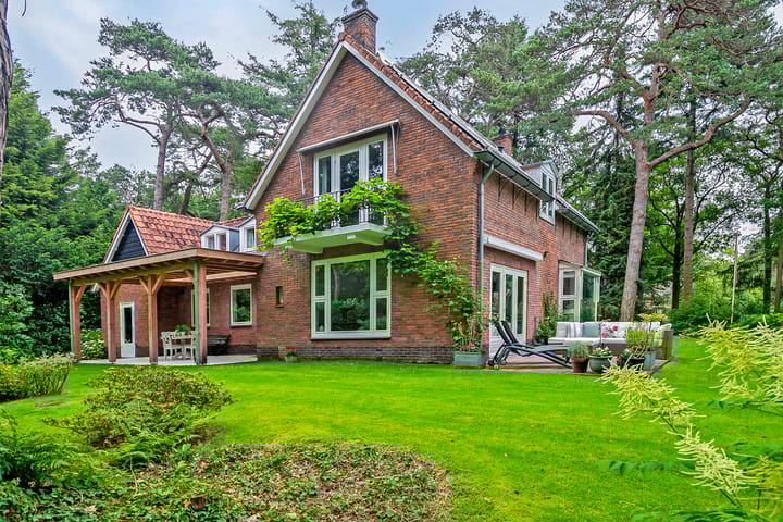 Foto 2 van Rossinilaan 17