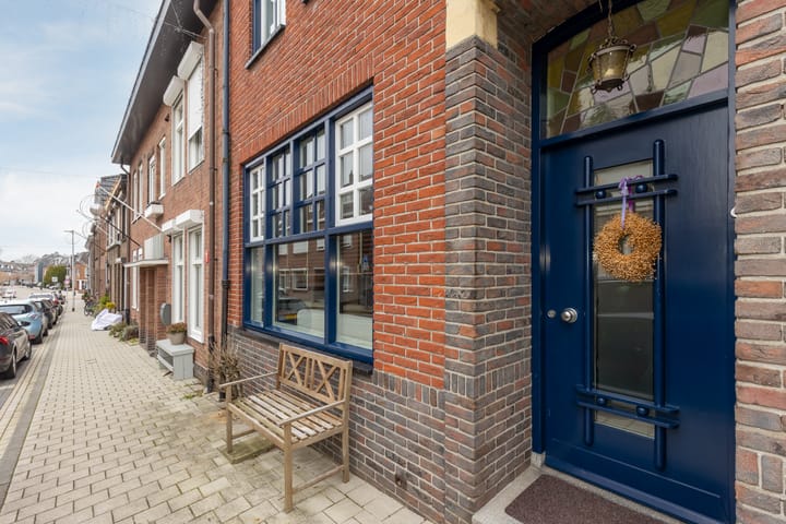 Foto 2 van Kloosterkoolhof 4