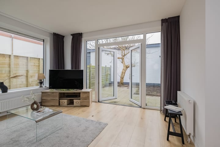 Photo 17 of Kromhoutstraat 58