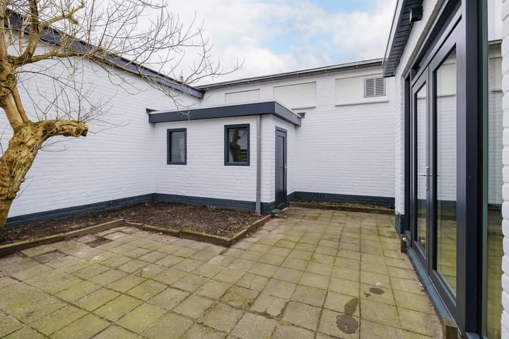 Photo 41 of Kromhoutstraat 58