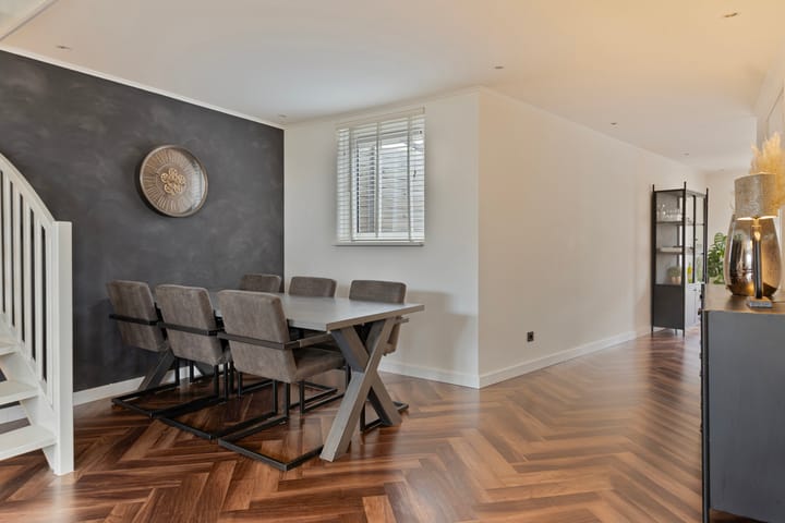 Foto 5 van Nazareth 55