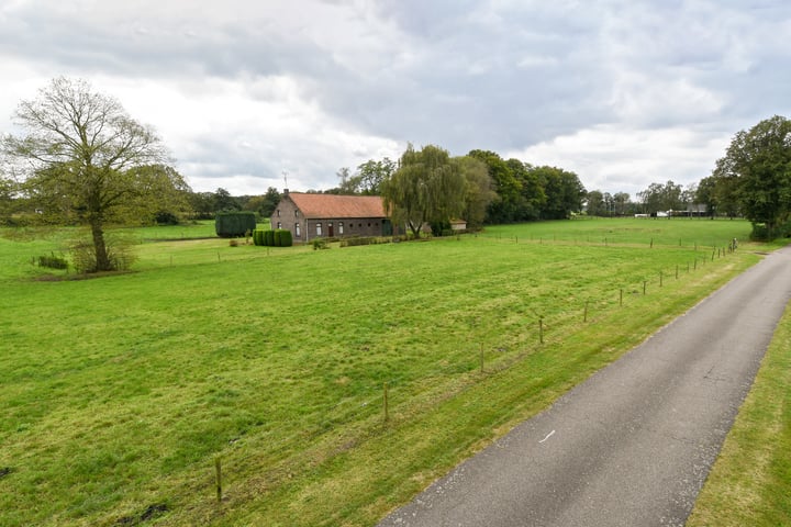 Bekijk foto 6 van Kruispeelweg 23