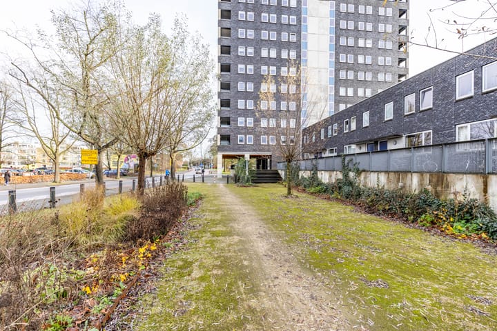 Foto 9 van Van Iddekingeweg 138-62