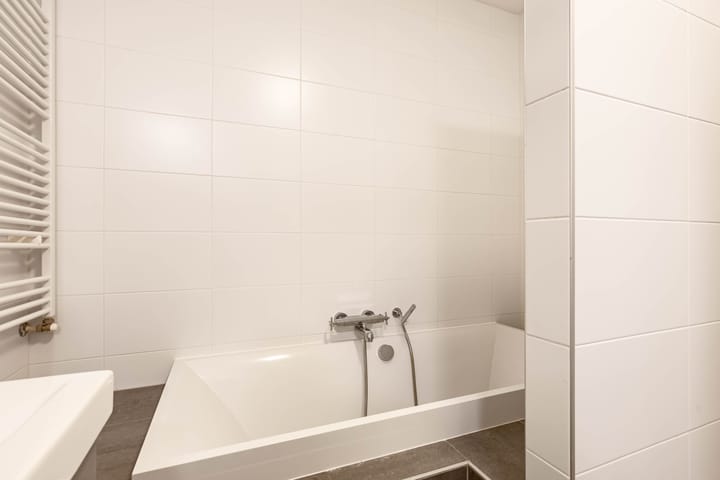 Foto 41 van Van Iddekingeweg 138-62