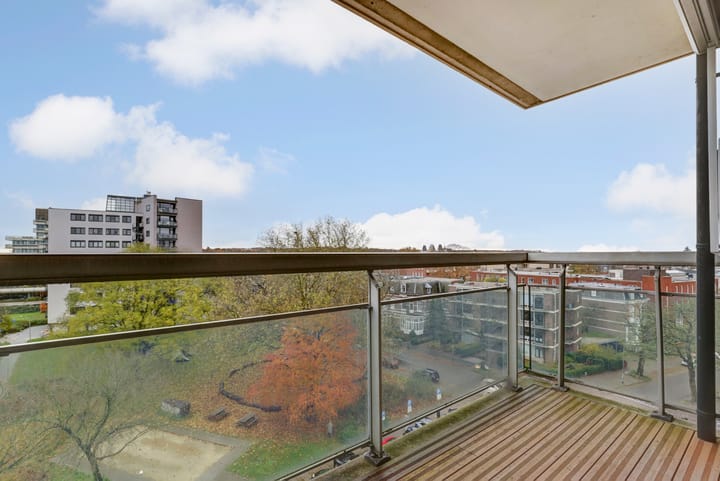 Foto 12 van Graadt van Roggenstraat 137