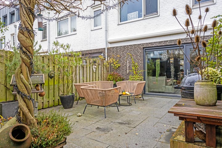 Foto 10 van Weegbree 37