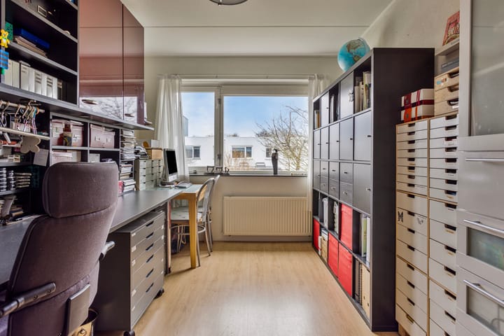 Foto 17 van Weegbree 37