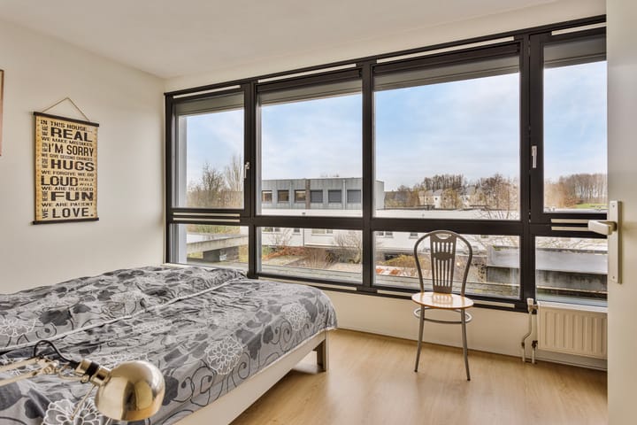 Foto 21 van Weegbree 37