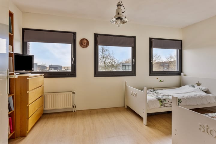 Foto 24 van Weegbree 37