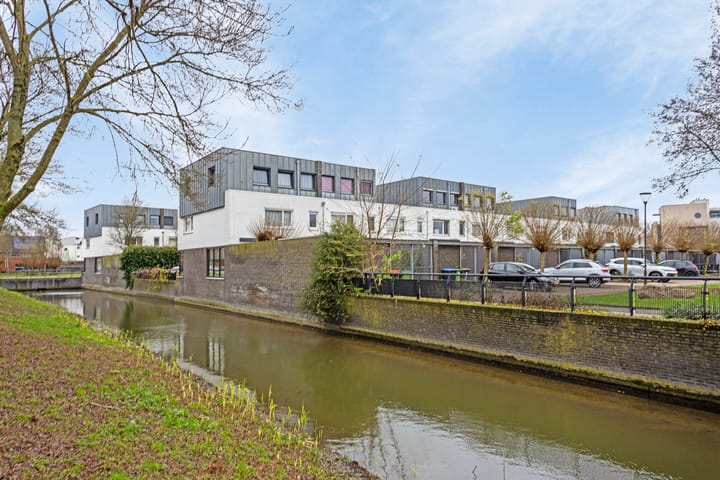 Foto 29 van Weegbree 37