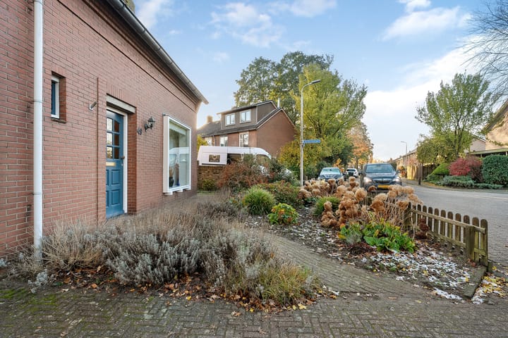 Foto 2 van Asterstraat 49