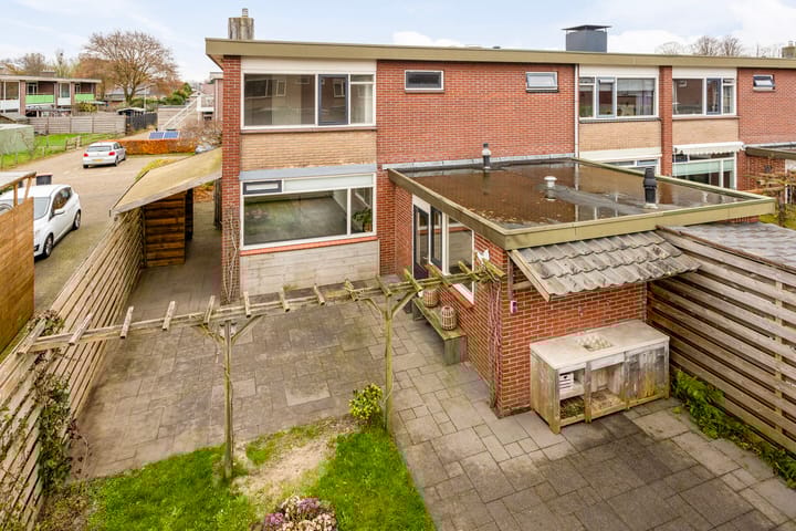 Foto 23 van Oelenveerstraat 13