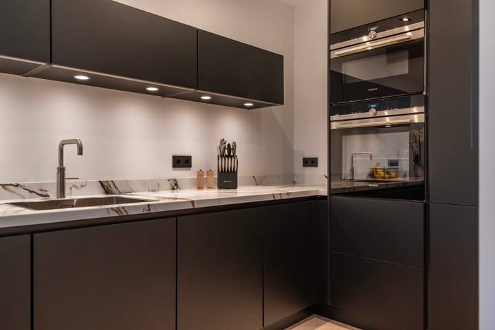 Foto 10 van Oranjeboomstraat 250-B