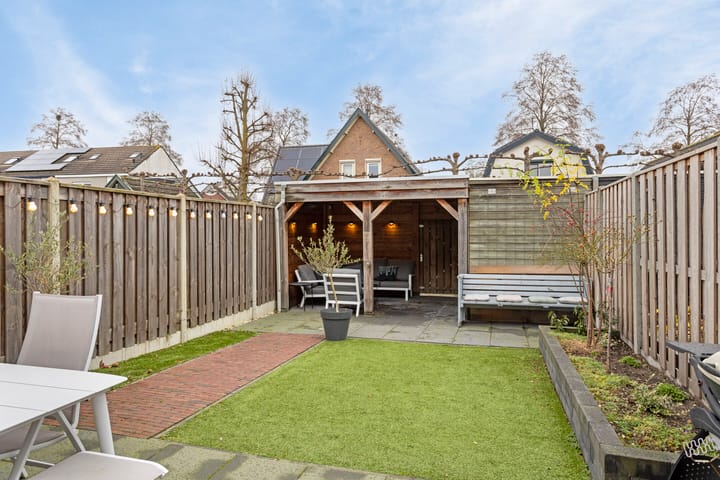 Foto 3 van Anna Blamanplantsoen 21