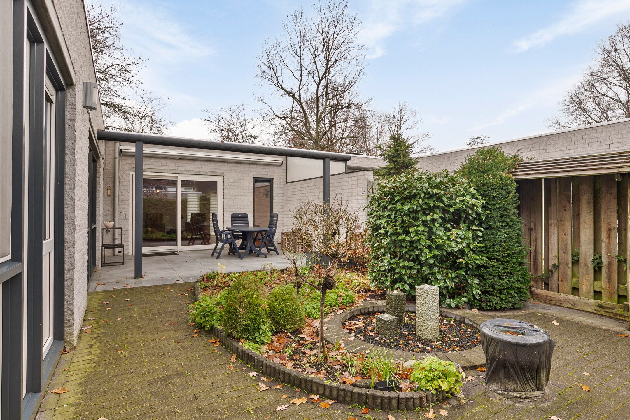 Foto 3 van Mensinge 1-C