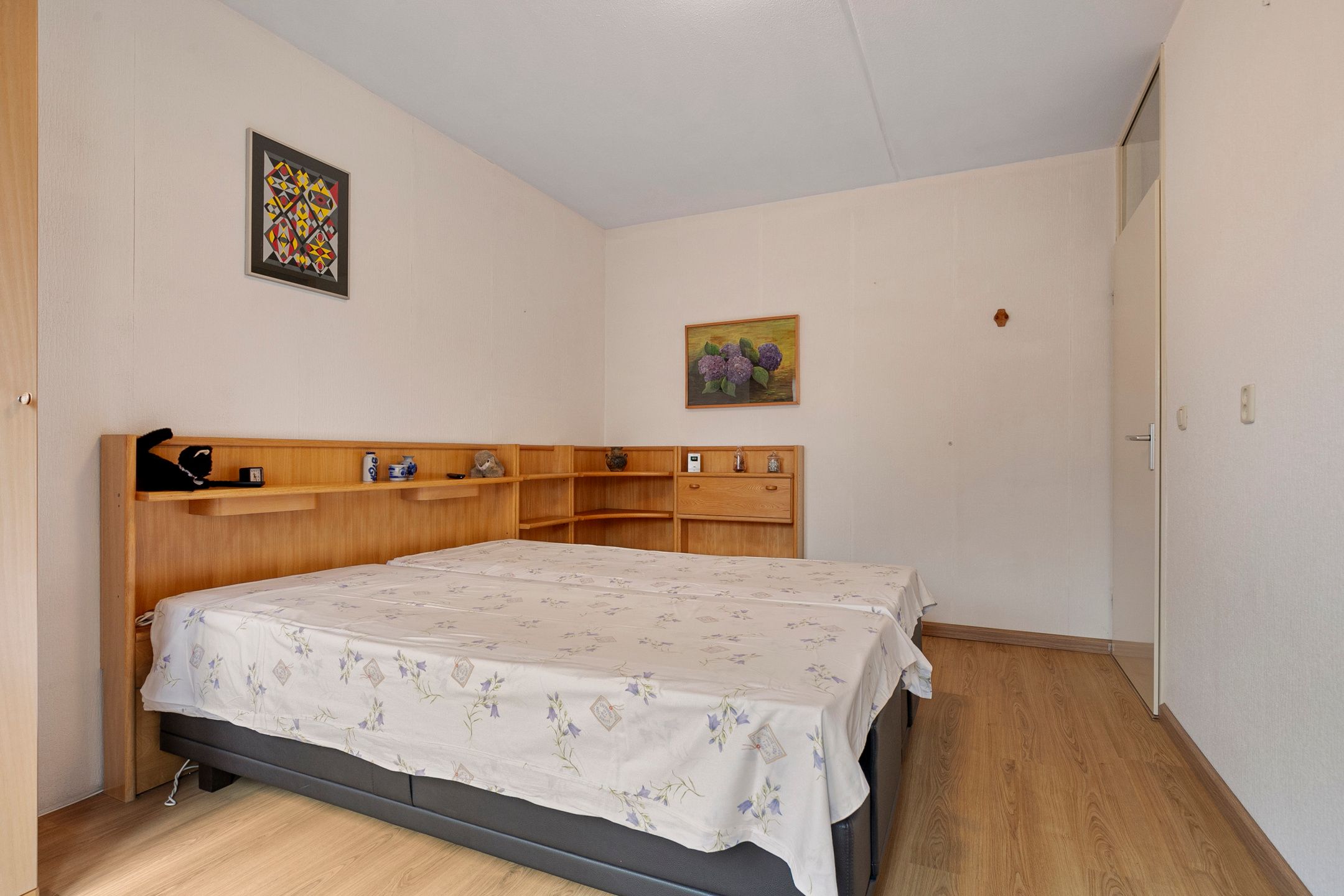 Foto 18 van Mensinge 1-C