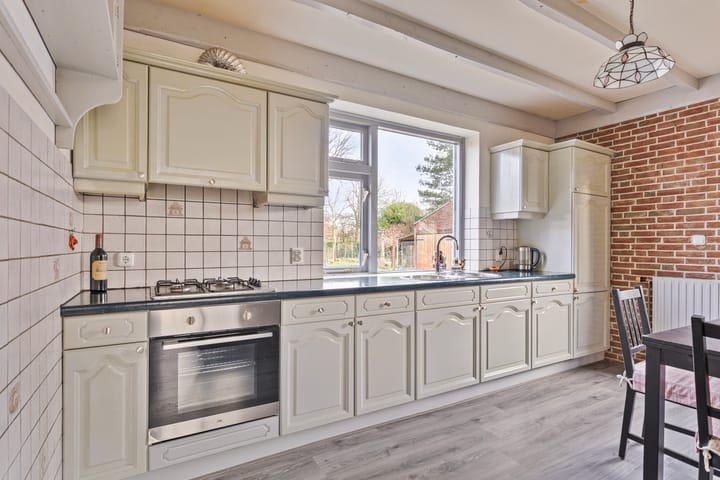 Foto 11 van Mereltjesstraat 10-A